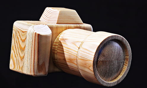 brown wooden camera thumbnail