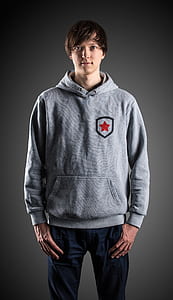 men's gray pullover hoodie thumbnail