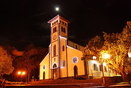 The church of Le Tampon in France thumbnail