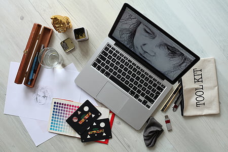 MacBook Pro thumbnail