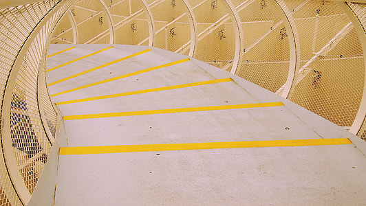 pathway with yellow screen cover thumbnail