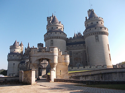 Castle Of Pierrefonds, Pierrefonds thumbnail