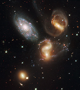 Large Group of Galaxies thumbnail