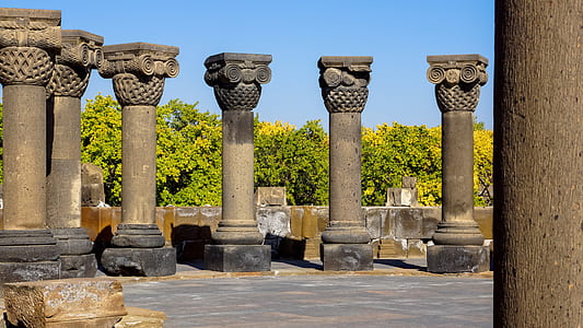 photography of concrete pillars thumbnail