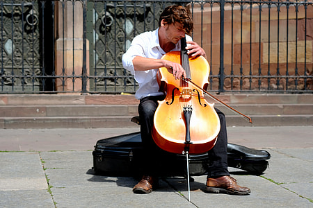 man playing cello thumbnail