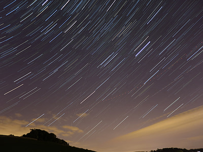 time-lapse photo of stars thumbnail