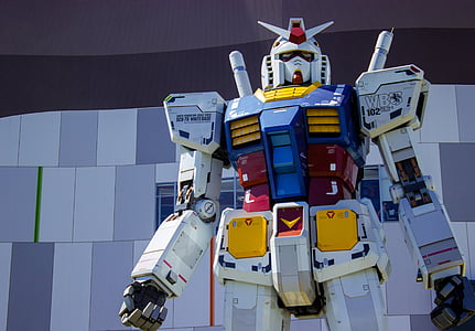 Gundam Seed life-size statue thumbnail