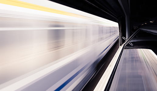 movement, train, platform, blurry thumbnail