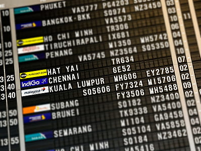 flight board thumbnail