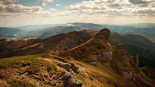 mountain under cloudy sky thumbnail