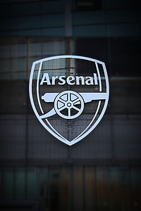 Arsenal logo thumbnail
