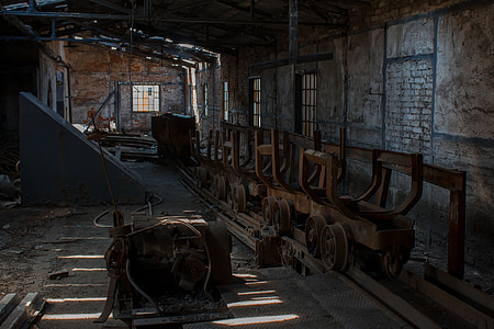 brown steel mining train on railroad thumbnail