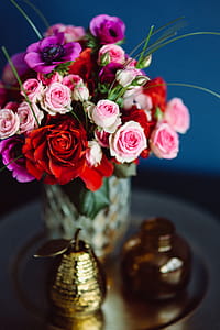 Neatly arranged flowers in a vase thumbnail