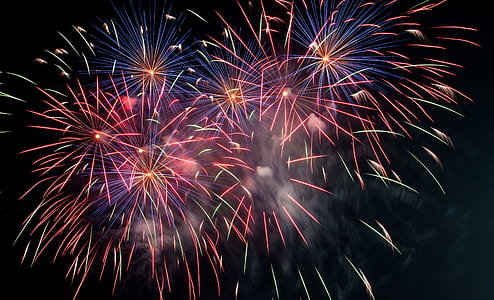 photo of fireworks display thumbnail