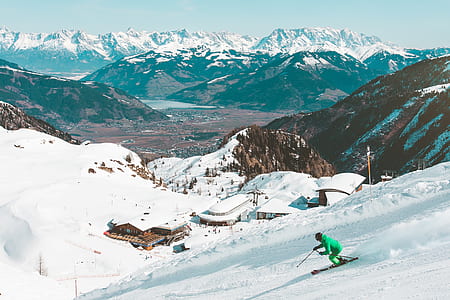 person skiing on snow thumbnail