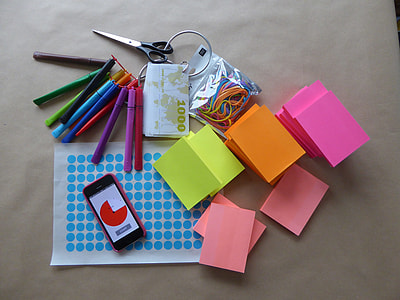 orange and pink paper thumbnail