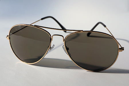 black aviator sunglasses with stainless steel frames thumbnail
