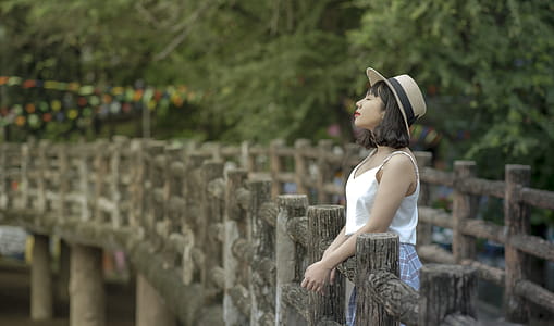 Woman on Bridge thumbnail