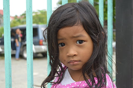 girl in white and pink top thumbnail