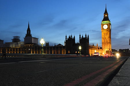 Big Ben, London During Nighttime thumbnail