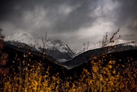 mountain ranges at daytime thumbnail