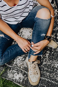 Close up fashion details - stylish young woman thumbnail