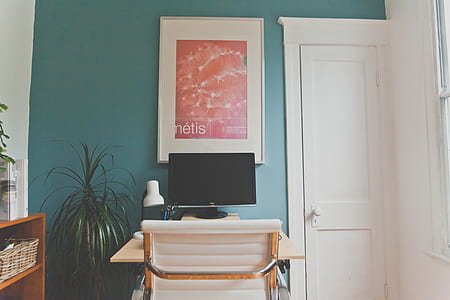 flat screen computer monitor on table thumbnail