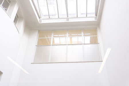 white painted wall thumbnail