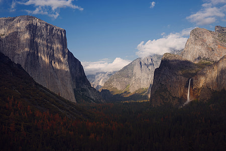 gray mountains thumbnail