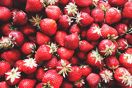 Strawberry fruits background thumbnail