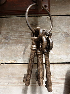 closed photography of three keys thumbnail