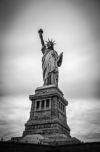 Statue of Liberty, New York thumbnail