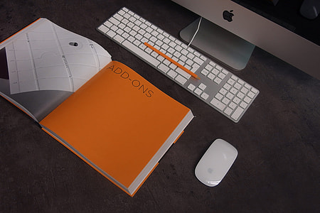 silver iMac, Apple Magic keyboard and mighty mouse thumbnail