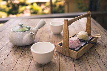 white ceramic teapot with white ceramic cups thumbnail