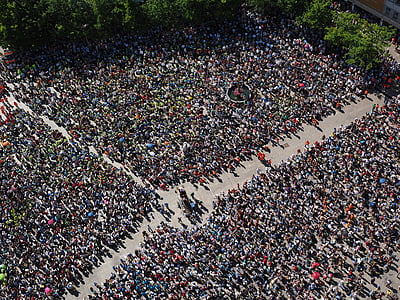 aerial photo of group of people thumbnail