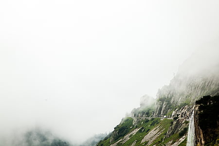 mountain covered with mist thumbnail