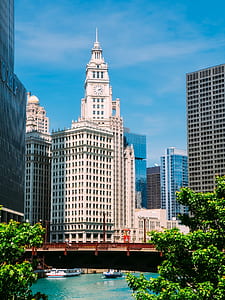Clock Tower In Chicago thumbnail