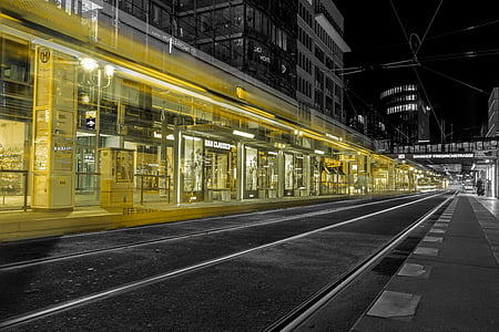 street during night time thumbnail