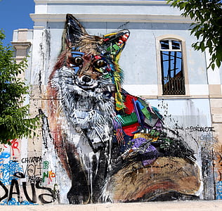 wolf graffiti on wall thumbnail