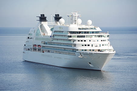 White Cruise Ship on Blue Body of Water during Daytime thumbnail