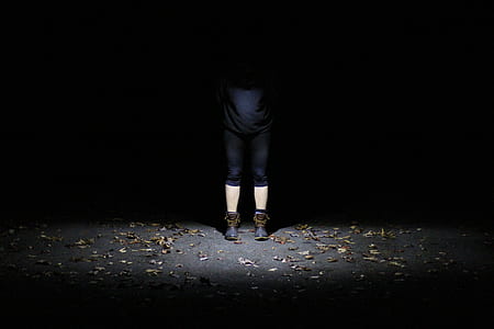 woman wearing black pants thumbnail