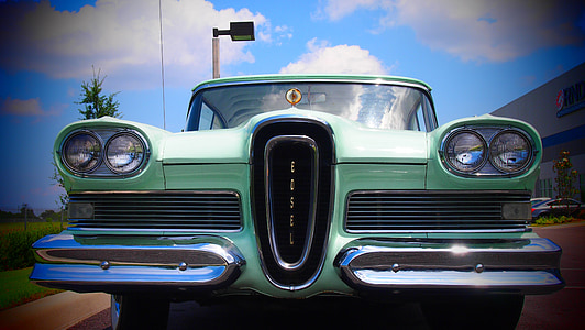 classic teal Edesl car thumbnail