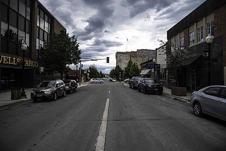 Buildings, cars, buildings, and sky on a stormy day in Helena thumbnail