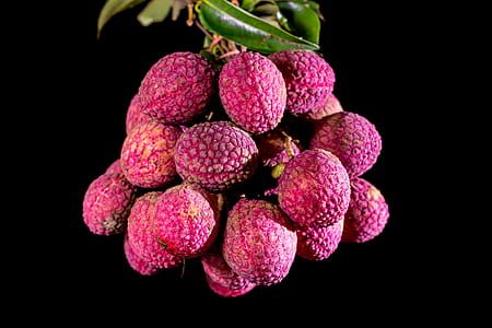 oval red fruits thumbnail