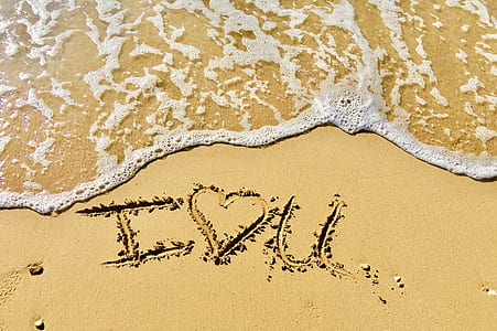 photo of sand art thumbnail