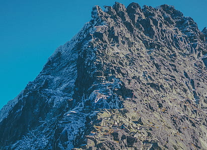gray rock mountain at daytime thumbnail