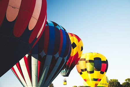 Hot Air Balloon Flying thumbnail