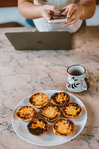 Nata Tarts on the Table thumbnail