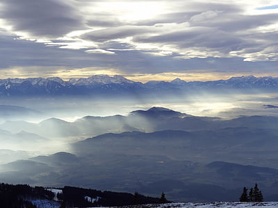 landscape photography of mountains thumbnail