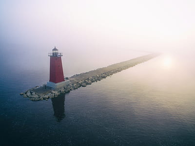 red and white lighthouse thumbnail